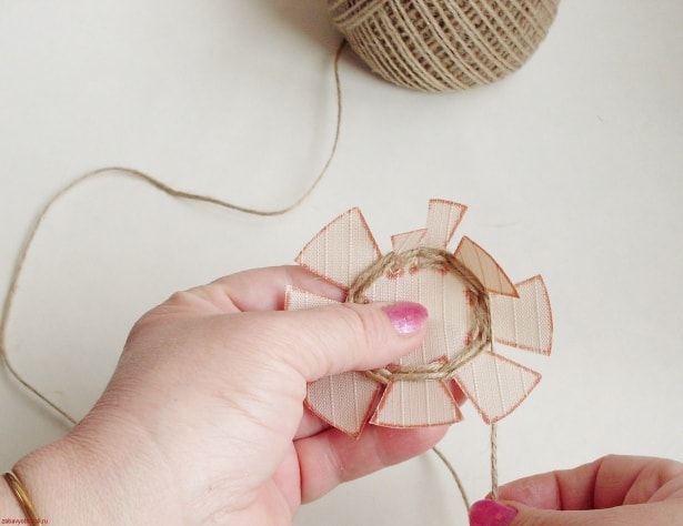 Все это простой шпагат! 10 оригинальных идей для творчества