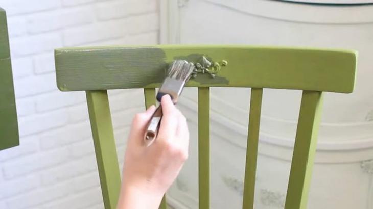 Вторая жизнь старого советского стула