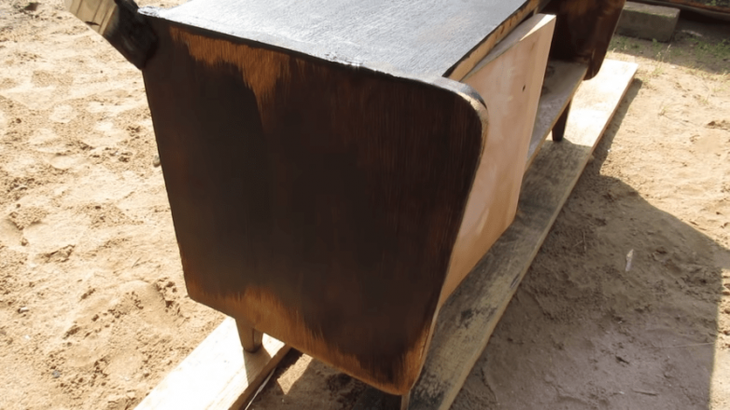 Вторая жизнь старой тумбы