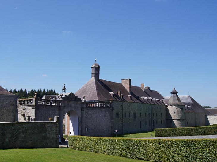 Замки Бельгии: 10 самых впечатляющих древних сооружений