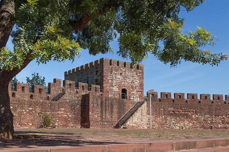 Замки и дворцы Португалии: 15 самых сказочных мест