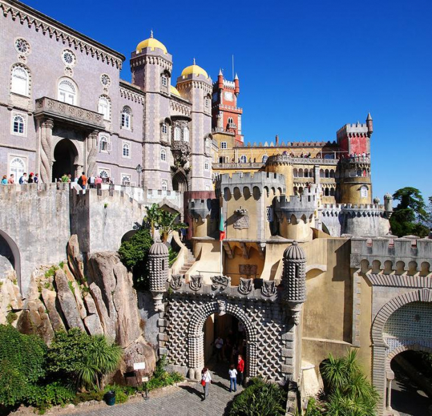 Замки и дворцы Португалии: 15 самых сказочных мест