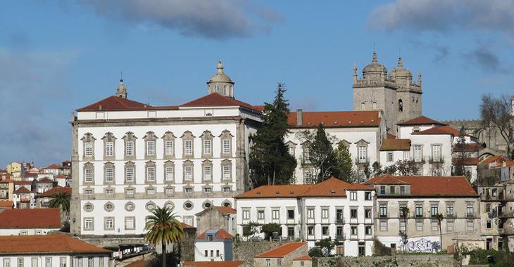 Замки и дворцы Португалии: 15 самых сказочных мест