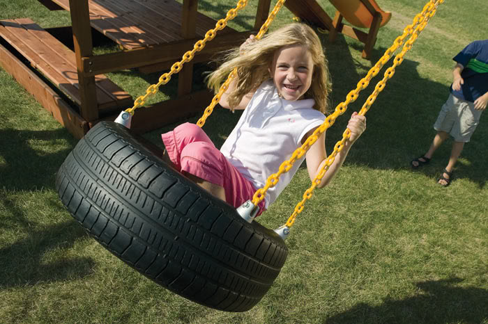 16 нехитрых идей, как преобразить дачный участок своими руками