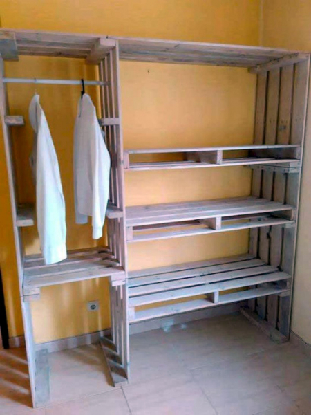 19 нужных вещей, которые можно сделать из невзрачных деревянных поддонов