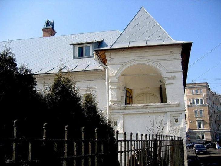 9 уникальных мест Москвы, где можно почувствовать дух настоящей старины