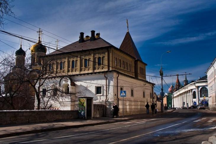 9 уникальных мест Москвы, где можно почувствовать дух настоящей старины