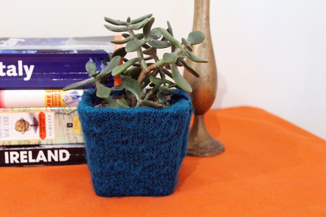 Что можно сделать из старого свитера: 40 идей