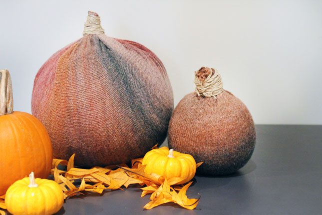 Что можно сделать из старого свитера: 40 идей