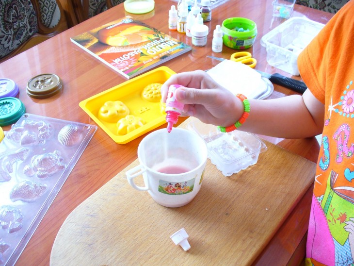 Чудесное мыло своими руками: практичные советы по мыловарению