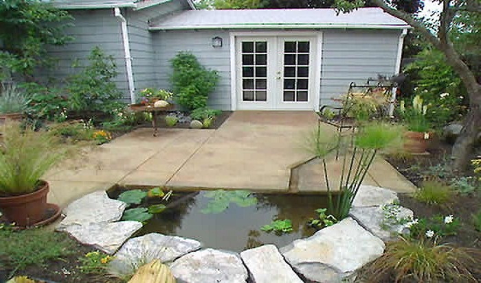 Как из старых покрышек сделать дачу с видом на озеро или пруд