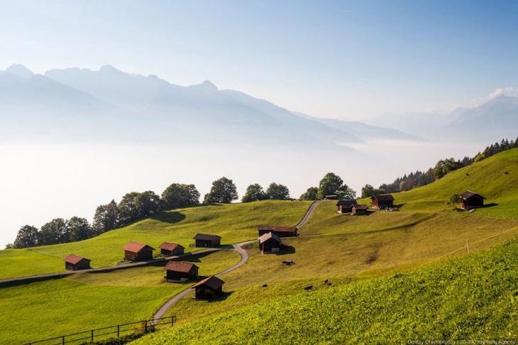 Мал, да удал: очаровательный Лихтенштейн - страна, в которой нет армии, но есть красота