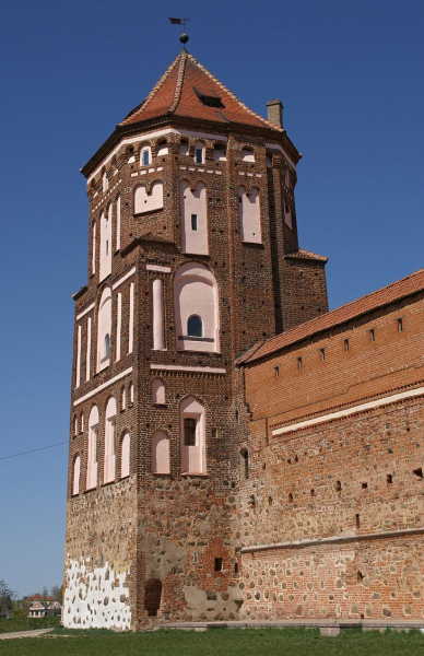 Мирский замок: исключительный образец самобытной белорусской готики Средневековья