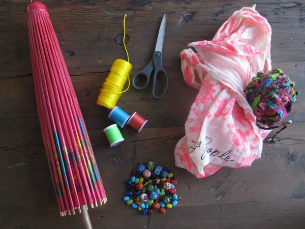 Новое применение старому зонту: 14 любопытных идей для дома и дачи