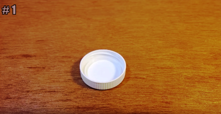 Оригинальные поделки из крышек от бутылок своими руками