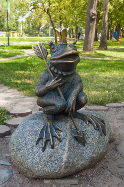 Памятники, возвращающие детство