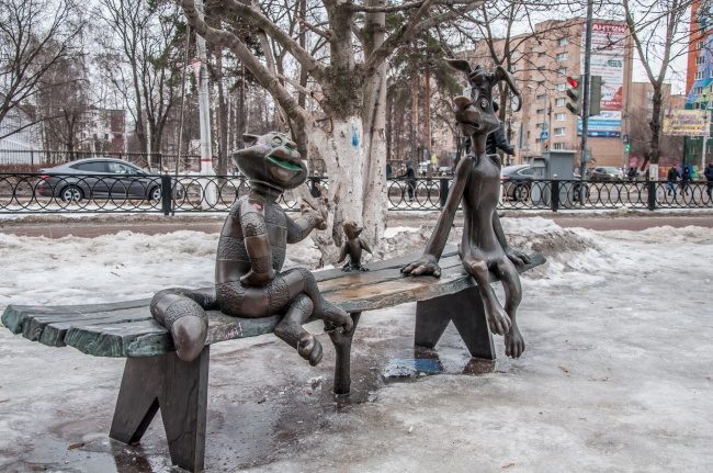 Памятники, возвращающие детство