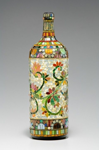 Поделки из стеклянных бутылок