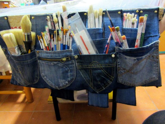 Полезные вещи, которые можно сделать из старых джинсов