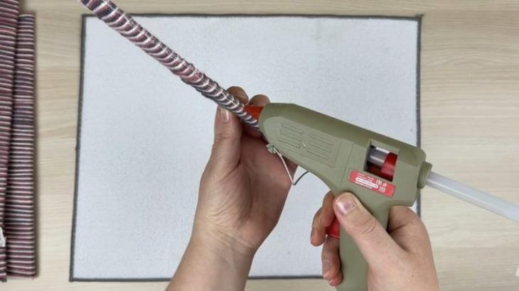 Пушистый ворсовый коврик без вязания