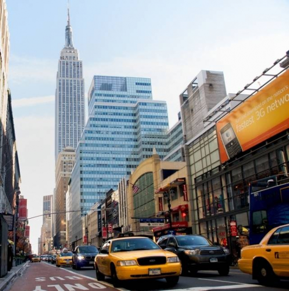 Самые красивые и необычные площади мира