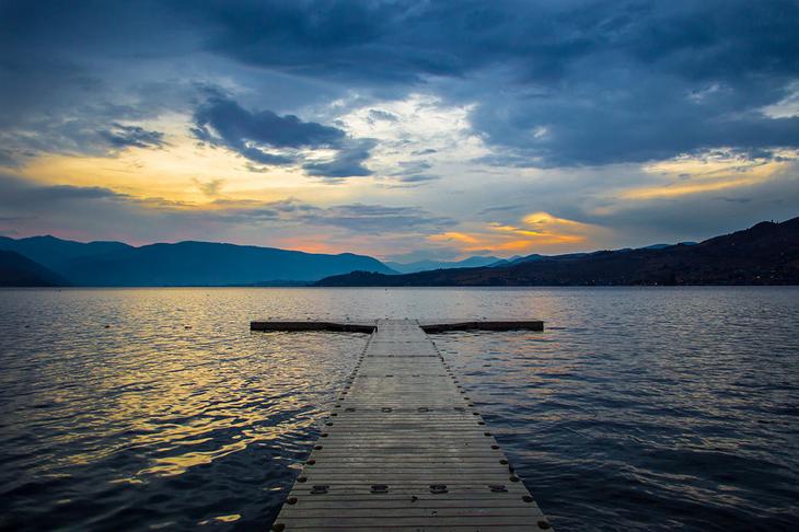 Самые красивые озера Америки: 10 мест, которые достойны вашего внимания