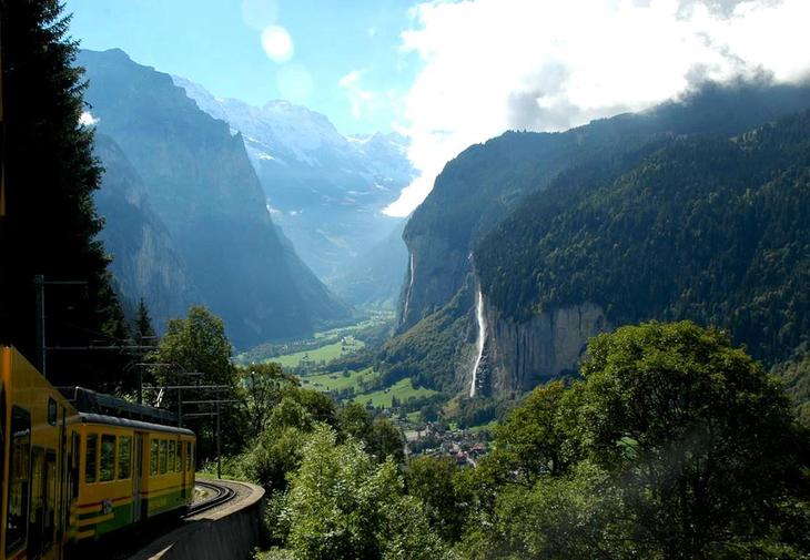 ТОП-10 городов, уютно затерявшихся высоко в горах