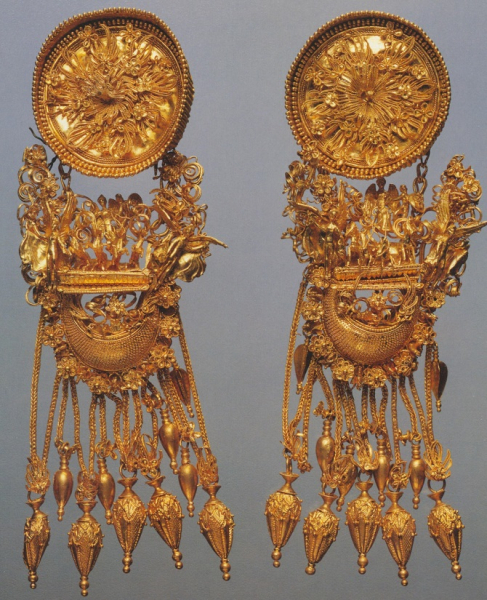 10 загадочных артефактов, найденных в России и в Сибири