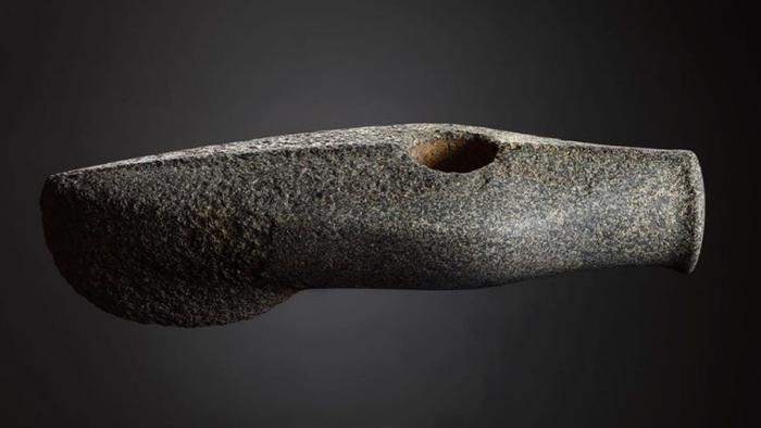 10 загадочных артефактов, найденных в России и в Сибири