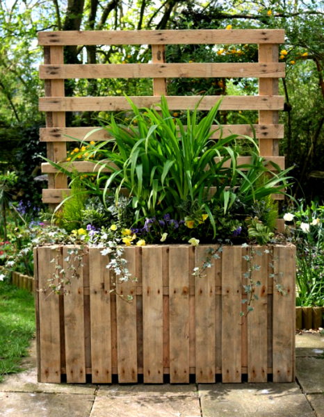 17 идей, которые помогут превратить невзрачные поддоны в красивые вещи для дома и сада