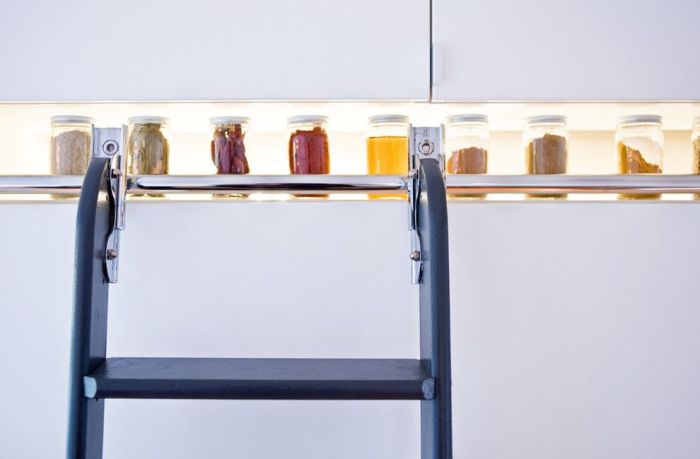 20 оригинальных поделок, которые несложно сделать из стеклянных банок своими руками