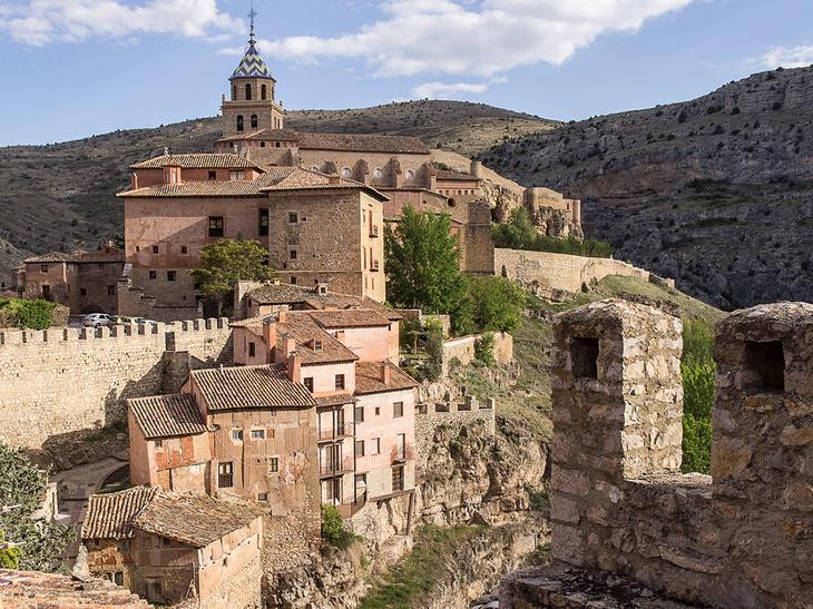 Альбаррасин: одна из самых красивых деревень Испании