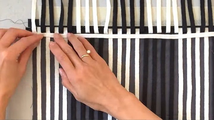 Чудесная обновка из шнура