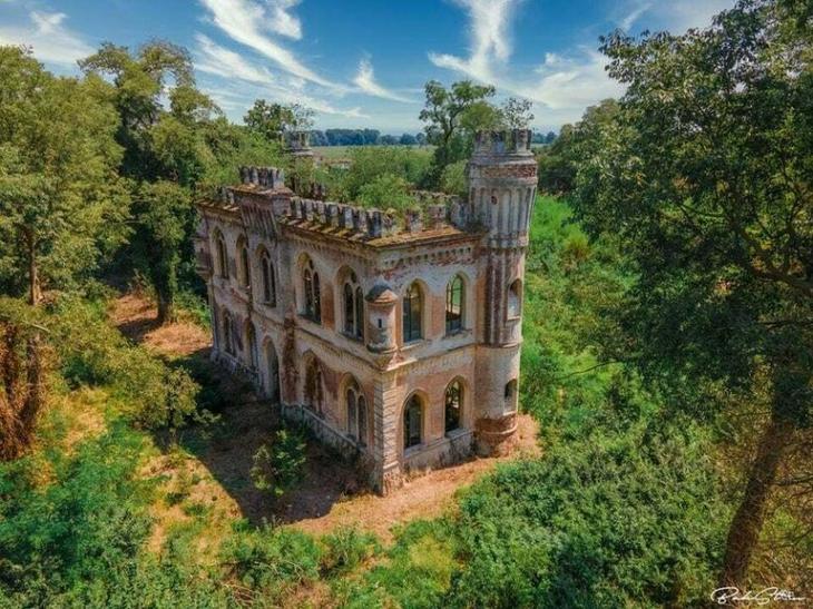 До мурашек: 15 впечатляющих заброшенных мест в разных точках планеты