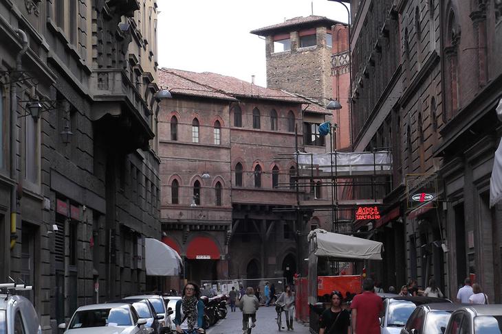 Достопримечательности Болоньи: что посмотреть в кулинарной столице Италии