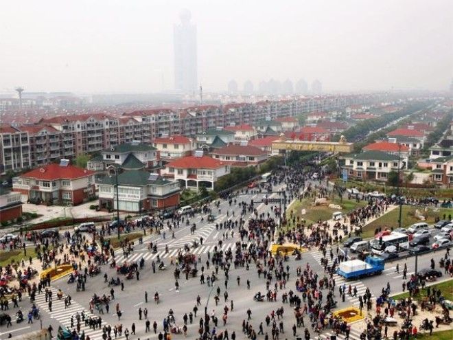 Хуаси — деревня, население которой составляют миллионеры