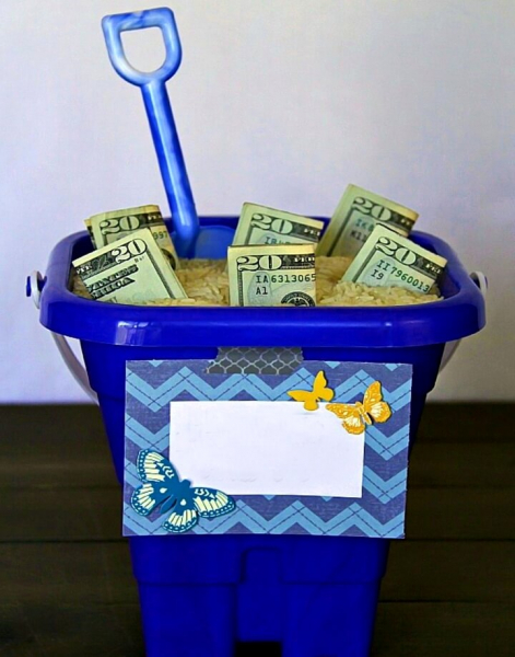 Как оригинально подарить деньги на праздник