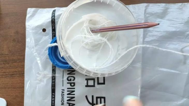 Модная вещь для интерьера из остатков пряжи и картона