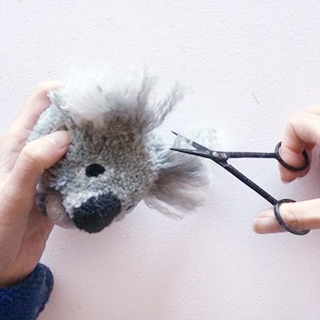 Помпончик Коала из пряжи