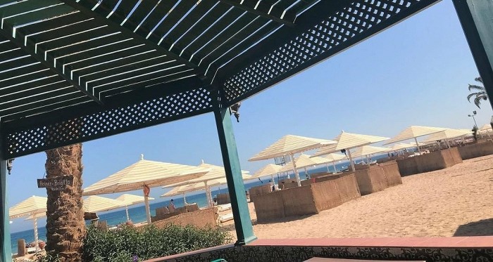 «С долларом вы не просто отдыхающий — вы Гость»: турист рассказывает об отпуске на маленьком египетском курорте