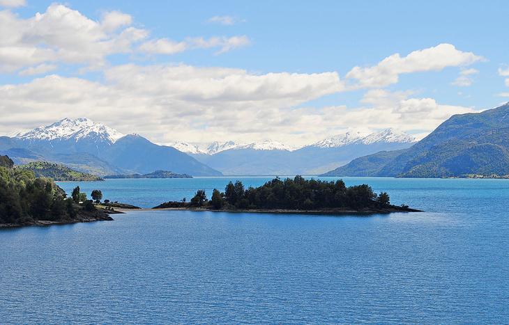 Самые глубокие озера в мире: цифры, которые вызывают неподдельное удивление