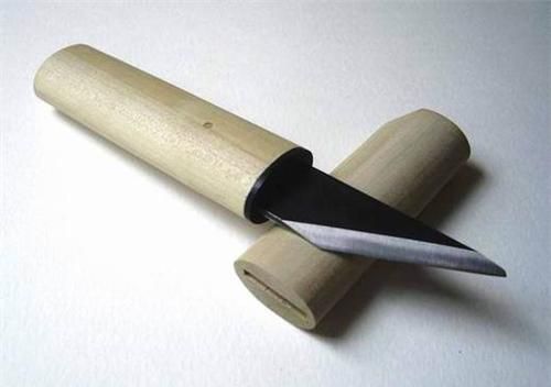 Великолепная резьба по бересте