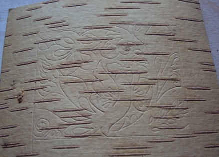 Великолепная резьба по бересте