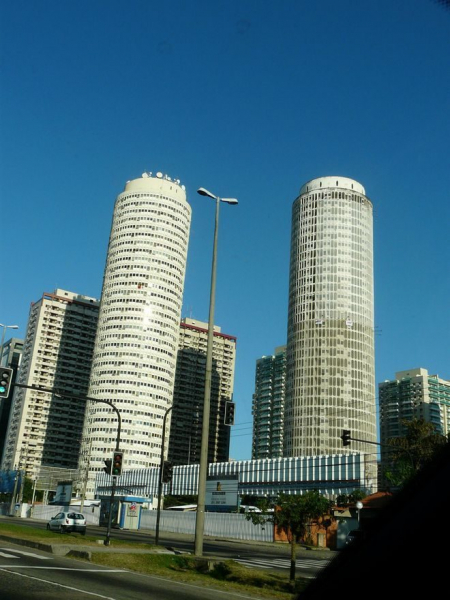 Заброшенные небоскрёбы разных стран