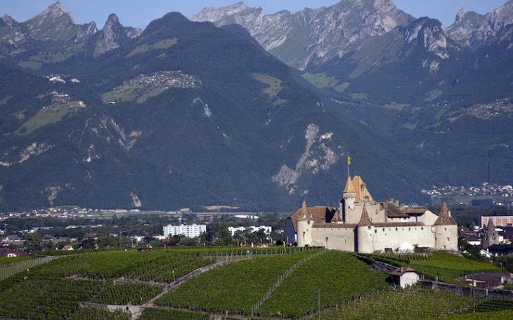 Живописные средневековые замки Швейцарии