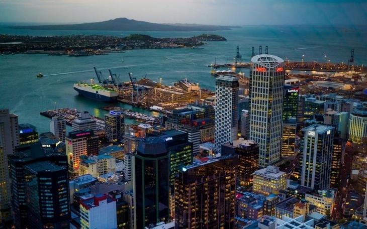 10 самых дорогих стран планеты