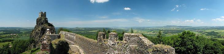 10 самых красивых замков Чехии