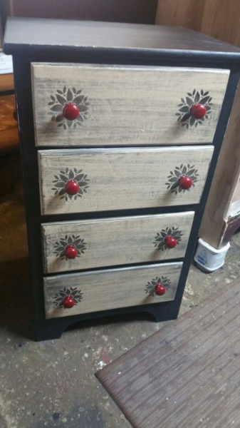 56 шикарных примеров обновления шкафов, комодов и тумбочек