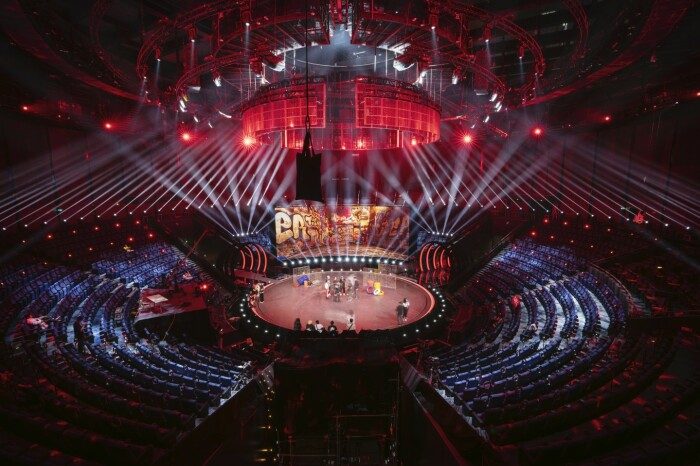 Архитектурное чудо: в Китае открылся театр, напоминающий складки струящегося шёлка