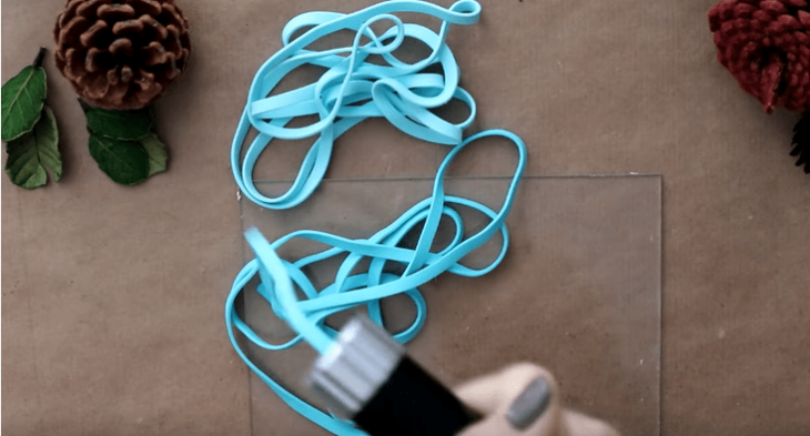 Ажурная ёлочка своими руками